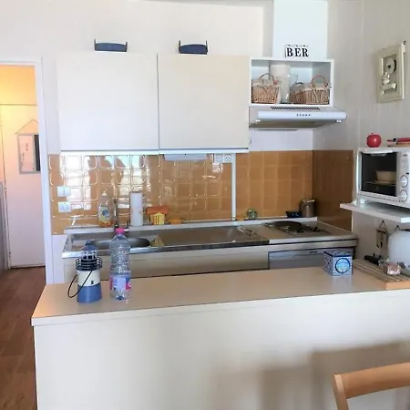 Arcachon, Studio, 3 Couchages, Avec Balcon Vue Mer *